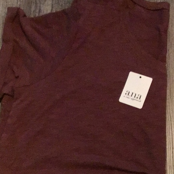 Ladies Ana t shirt - Picture 3 of 3